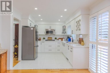 303 HICKORY CIRCLE Oakville (WC Wedgewood Creek) Ontario photo 32