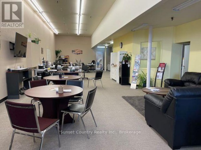 34 WHYTE AVENUE, Dryden (Downtown), Ontario, P8N1Z3
