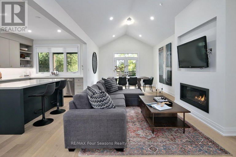 91 SUMMER VIEW AVENUE, Collingwood, Ontario, L9Y3Z1