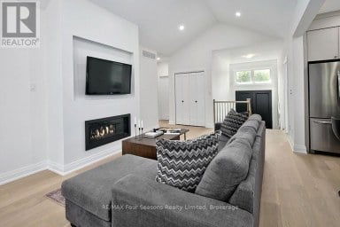 91 SUMMER VIEW AVENUE Collingwood Ontario photo 7