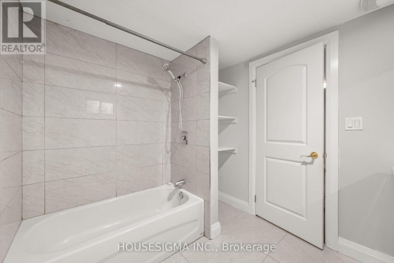 309 BALDWIN STREET, Oshawa (Donevan), Ontario, L1H6H5