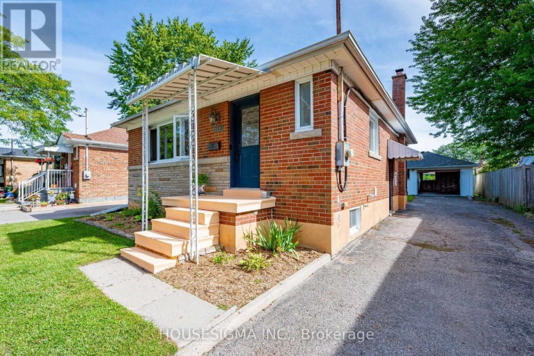 309 BALDWIN STREET, Oshawa (Donevan), Ontario, L1H6H5