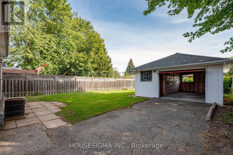 309 BALDWIN STREET, Oshawa (Donevan), Ontario, L1H6H5