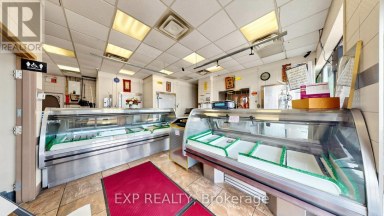 8 - 12960 YONGE STREET Richmond Hill (Oak Ridges) Ontario photo 5