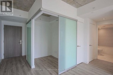 2802 - 161 ROEHAMPTON AVENUE Toronto (Mount Pleasant West) Ontario photo 2