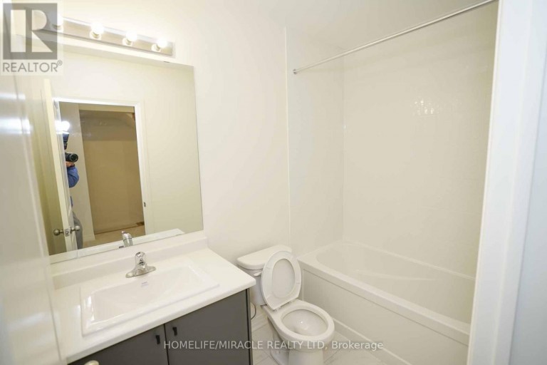 1561 GREEN ROAD, Clarington (Bowmanville), Ontario, L1C7E5
