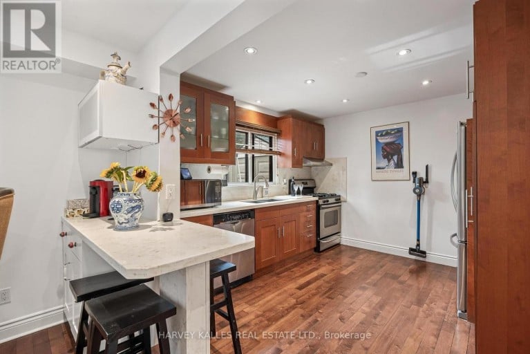 221 SNOWSHOE CRESCENT, Markham (German Mills), Ontario, L3T4N2