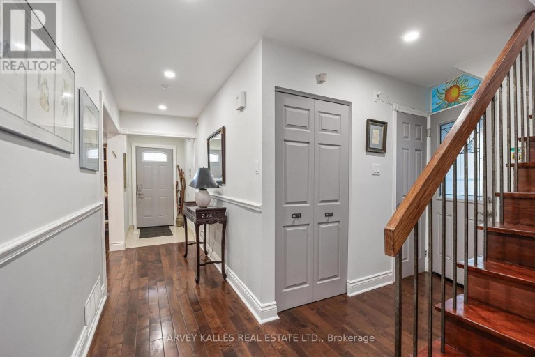 221 SNOWSHOE CRESCENT, Markham (German Mills), Ontario, L3T4N2
