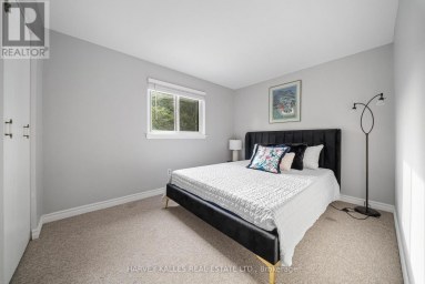 221 SNOWSHOE CRESCENT Markham (German Mills) Ontario photo 22
