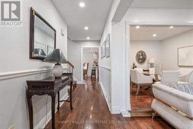 221 SNOWSHOE CRESCENT Markham (German Mills) Ontario photo 3