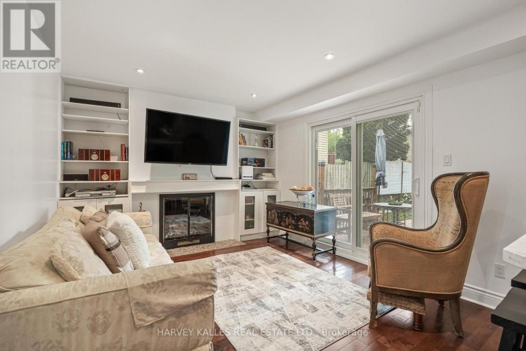 221 SNOWSHOE CRESCENT, Markham (German Mills), Ontario, L3T4N2
