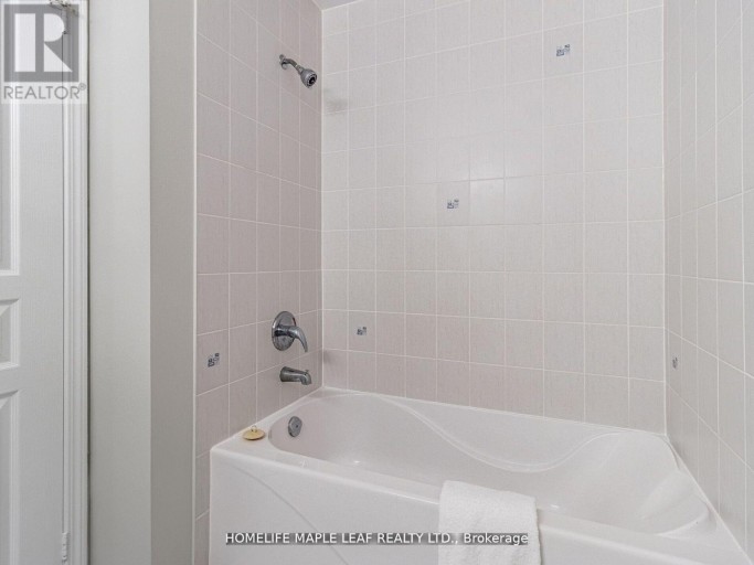 LPH02 - 2240 LAKESHORE BOULEVARD W, Toronto (Mimico), Ontario, M8V0B1