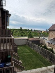 32 ASPEN HILLS ROAD Brampton (Credit Valley) Ontario photo 12