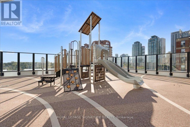 905 - 1 FAIRVIEW ROAD E, Mississauga (Mississauga Valleys), Ontario, L5A0B4