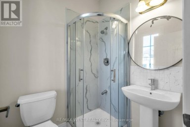 43 ED EWERT AVENUE Clarington (Newcastle) Ontario photo 14