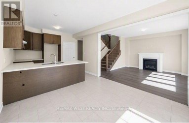 43 ED EWERT AVENUE Clarington (Newcastle) Ontario photo 5