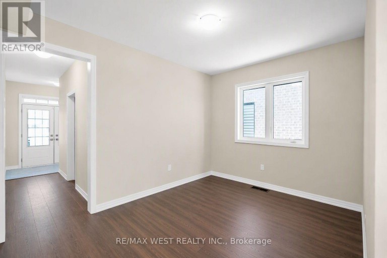 43 ED EWERT AVENUE, Clarington (Newcastle), Ontario, L1B0W7