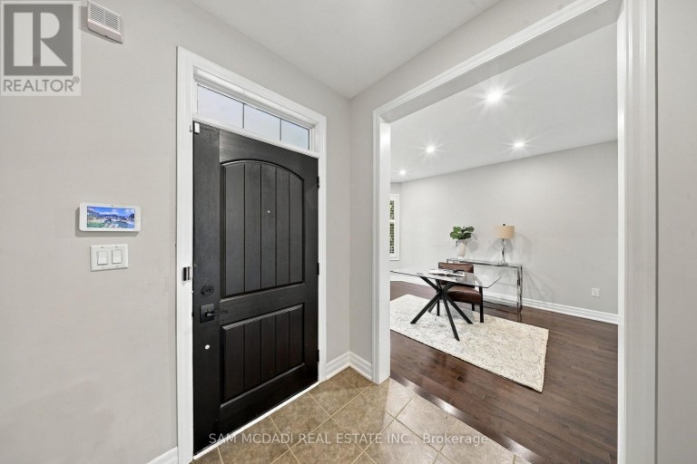 146 MCWILLIAMS CRESCENT, Oakville (GO Glenorchy), Ontario, L6M0W5