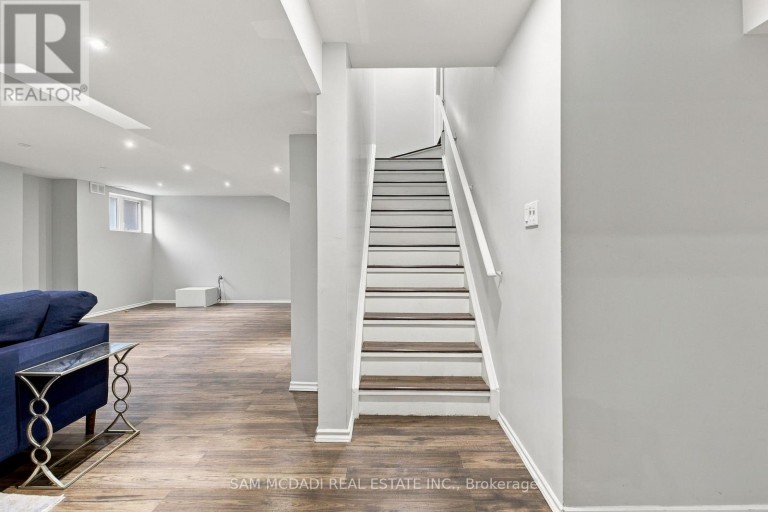 146 MCWILLIAMS CRESCENT, Oakville (GO Glenorchy), Ontario, L6M0W5