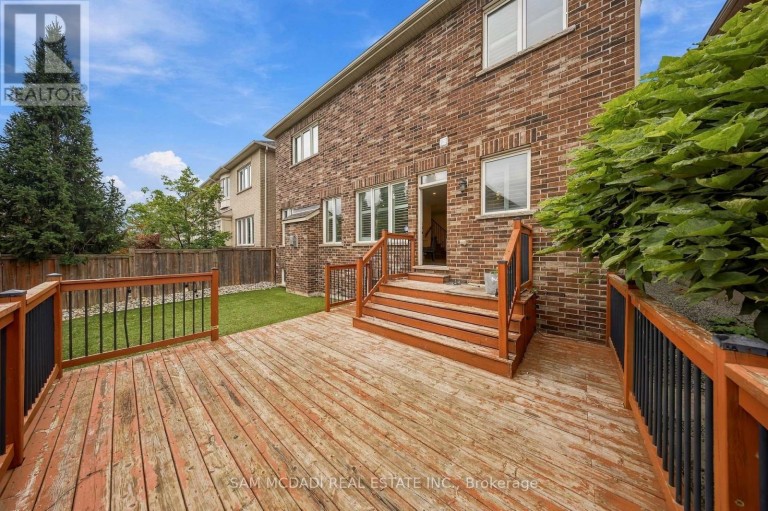 146 MCWILLIAMS CRESCENT, Oakville (GO Glenorchy), Ontario, L6M0W5