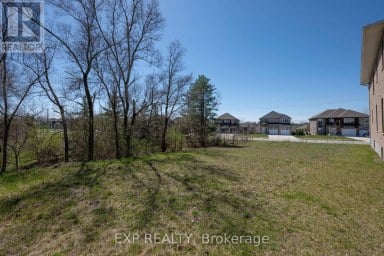 187 QUEEN STREET Middlesex Centre (Komoka) Ontario photo 8