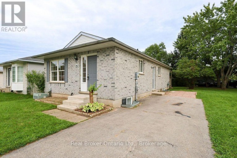 342 FLEMING DRIVE, London East (East D), Ontario, N5V4Y6