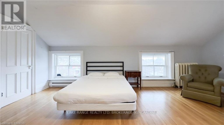 255 DURHAM STREET, Kincardine, Ontario, N2Z2X9