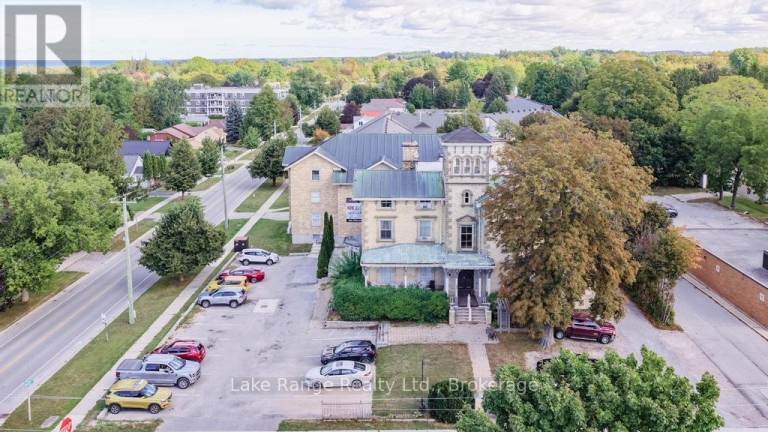 255 DURHAM STREET, Kincardine, Ontario, N2Z2X9