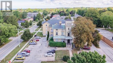 255 DURHAM STREET Kincardine Ontario photo 3