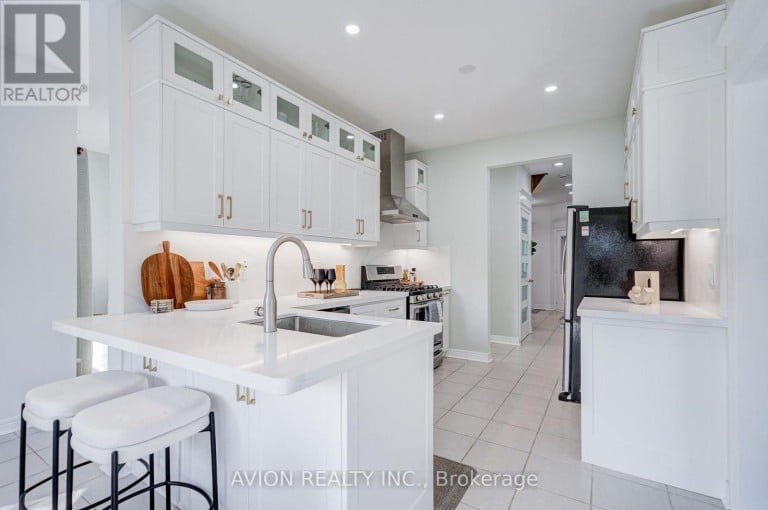 83 STONEBRIDGE BOULEVARD, Toronto (L'Amoreaux), Ontario, M1W4A8