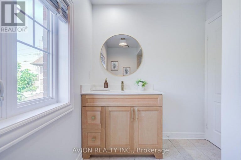 83 STONEBRIDGE BOULEVARD, Toronto (L'Amoreaux), Ontario, M1W4A8