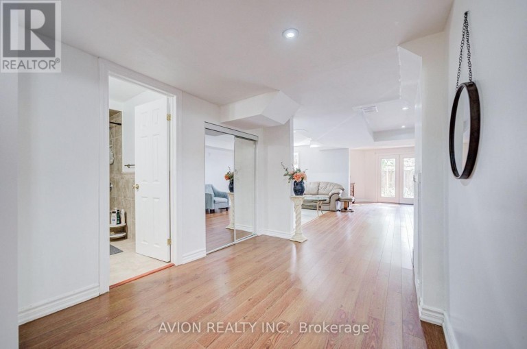 83 STONEBRIDGE BOULEVARD, Toronto (L'Amoreaux), Ontario, M1W4A8
