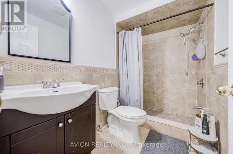 83 STONEBRIDGE BOULEVARD, Toronto (L'Amoreaux), Ontario, M1W4A8