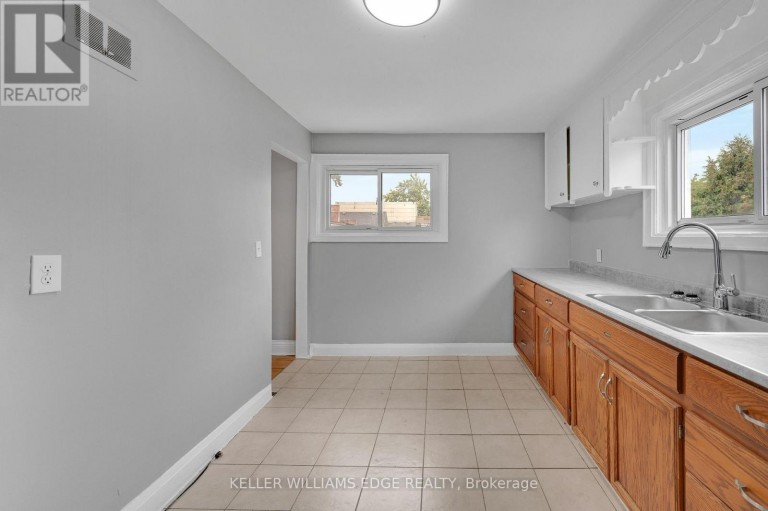 211 WENTWORTH STREET N, Hamilton (Landsdale), Ontario, L8L5V6