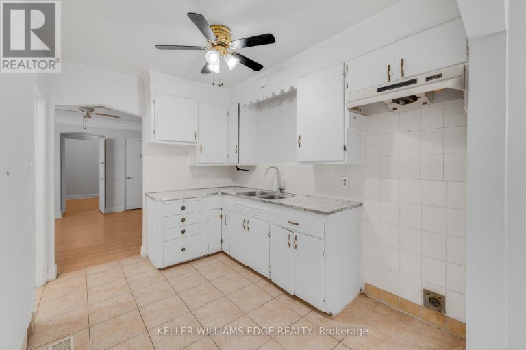 211 WENTWORTH STREET N, Hamilton (Landsdale), Ontario, L8L5V6