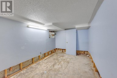 211 WENTWORTH STREET N Hamilton (Landsdale) Ontario photo 37