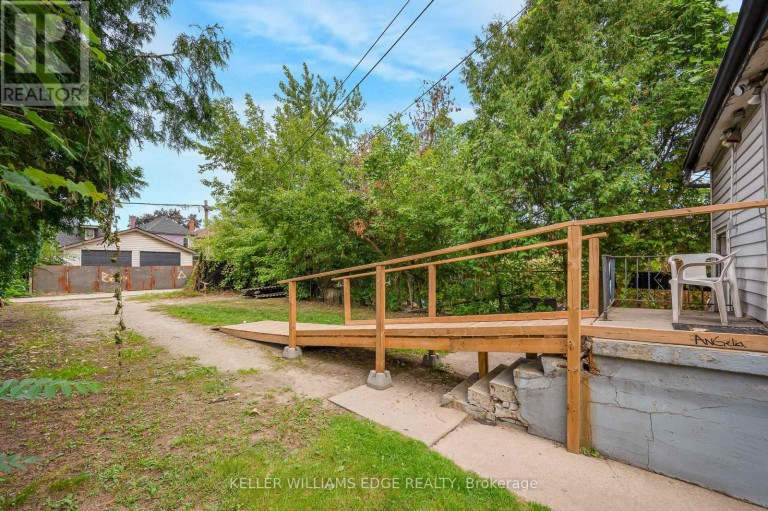 211 WENTWORTH STREET N, Hamilton (Landsdale), Ontario, L8L5V6