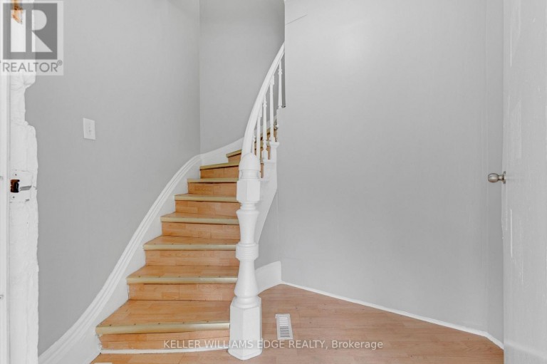 211 WENTWORTH STREET N, Hamilton (Landsdale), Ontario, L8L5V6