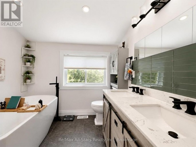 138 ALPINE LAKE ROAD, Trent Lakes, Ontario, K0M1A0