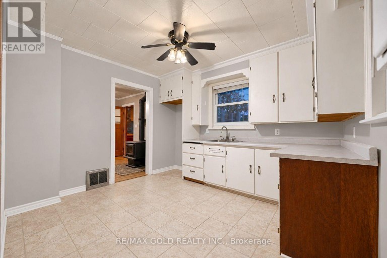15208 AIRPORT ROAD, Caledon, Ontario, L7C2W7