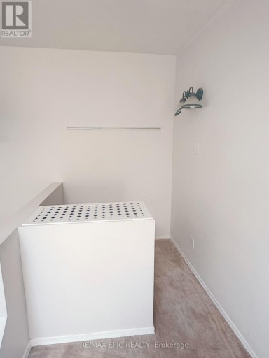 UPPER/2ND FLOOR - 1044 KINGSTON ROAD, Toronto (The Beaches), Ontario, M4E1T4