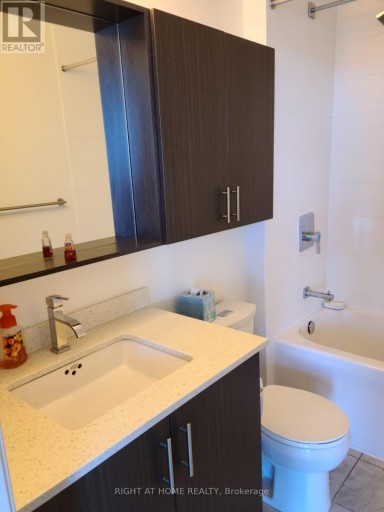 2901 - 3600 HIGHWAY 7 ROAD, Vaughan (Vaughan Corporate Centre), Ontario, L4L0G7