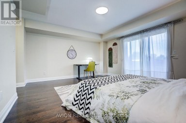 32 MCGURRAN LANE Richmond Hill (Doncrest) Ontario photo 10