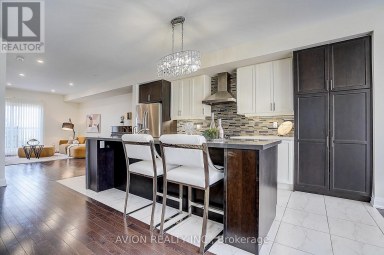 32 MCGURRAN LANE Richmond Hill (Doncrest) Ontario photo 18