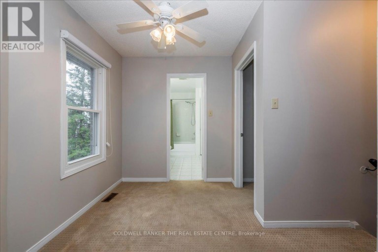 9 - 119 D'AMBROSIO DRIVE, Barrie (Painswick North), Ontario, L4N7N7