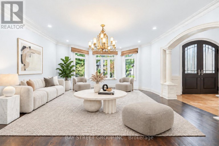 2334 HAMMOND ROAD, Mississauga (Sheridan), Ontario, L5K1T2