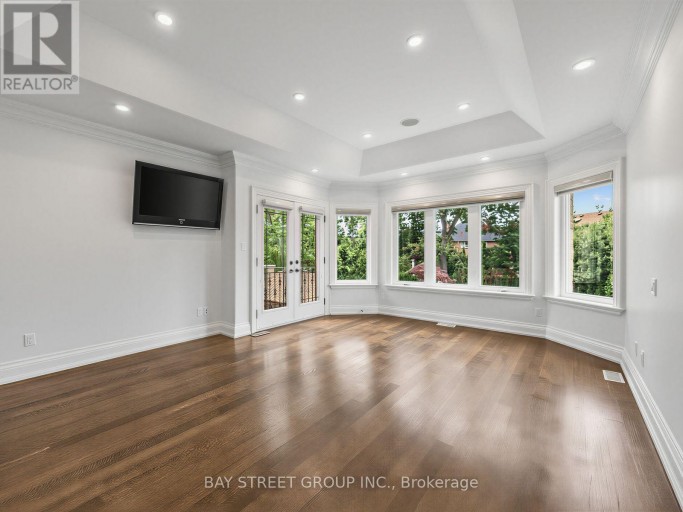 2334 HAMMOND ROAD, Mississauga (Sheridan), Ontario, L5K1T2