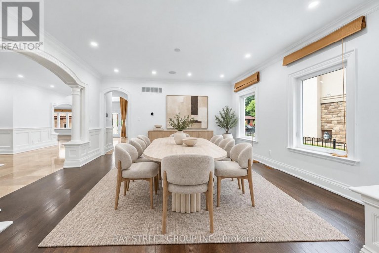 2334 HAMMOND ROAD, Mississauga (Sheridan), Ontario, L5K1T2
