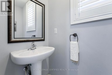 41 DANBY STREET Vaughan (Kleinburg) Ontario photo 16
