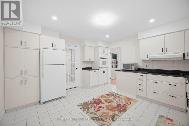 10245 OLD PINE CREST ROAD, Brampton (Northwest Brampton), Ontario, L0P1K0